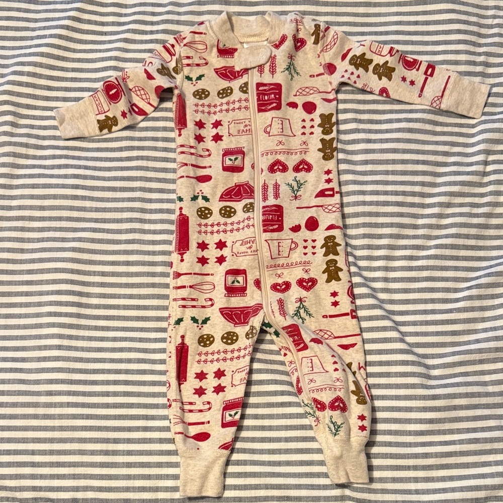 Hanna Andersson Get Baking baby zip sleeper